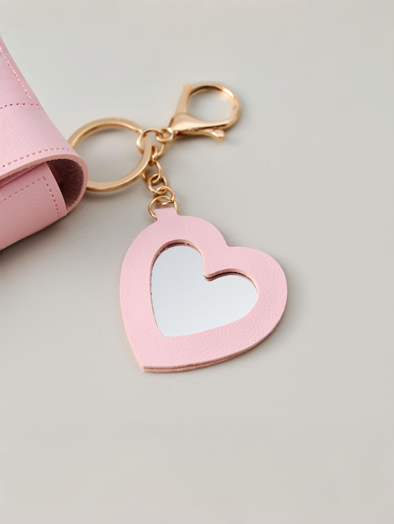 Birth Flower Pattern Lipstick Keychain Storage Case (with Mirror), Custom PU Leather Lip Balm Pouch